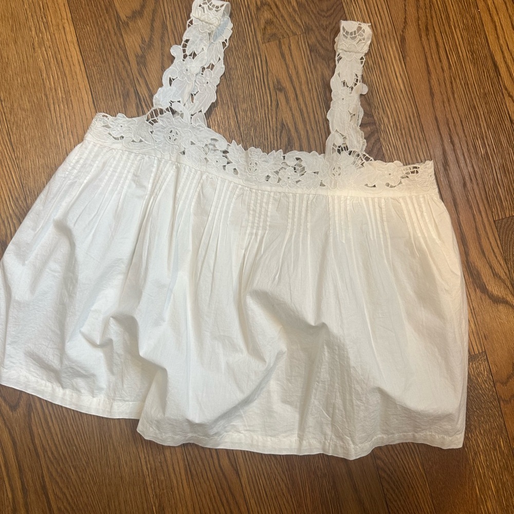 Doen White Lace Trim Tank Top